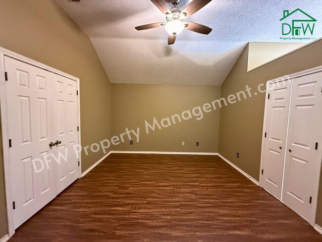 Building Photo - Charming 3-Bedroom Home for Lease in Watauga!