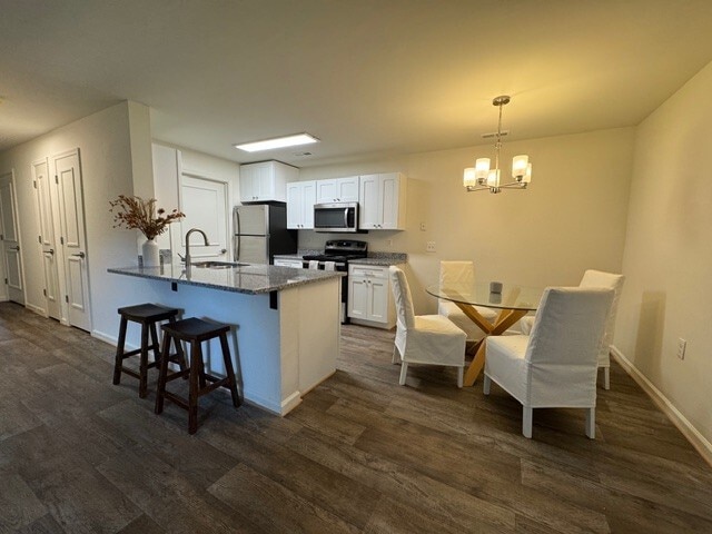 Building Photo - Taylor Pointe Apartments