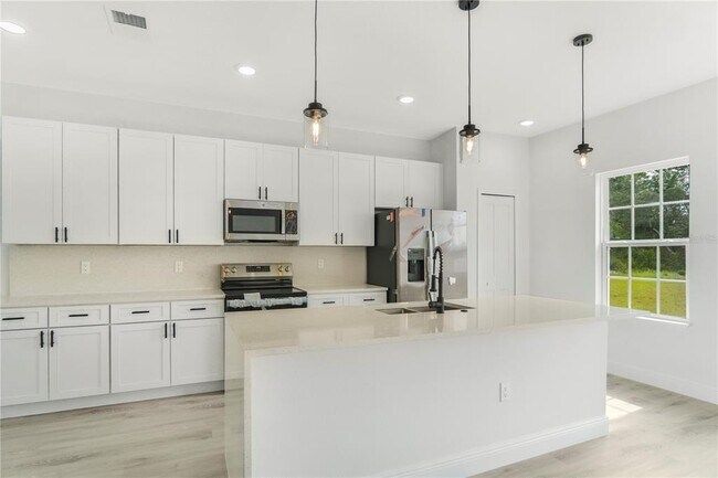 Building Photo - 2653 SW 176 Lp
