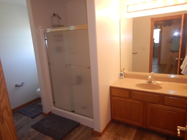 Building Photo - 35270 W Walker Rd