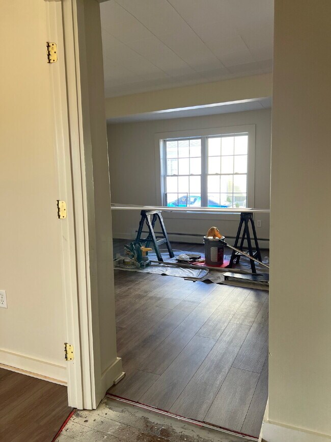 Building Photo - 1st floor, bight and sunny