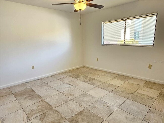 Building Photo - 499 Albee Farm Rd