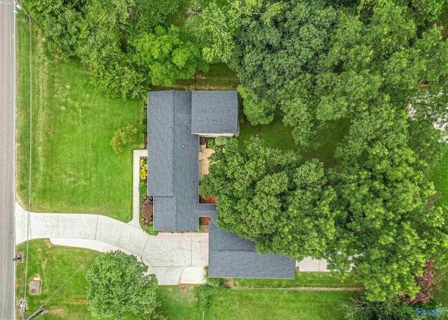 Building Photo - 4313 Garth Rd SE