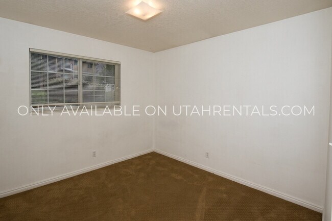 Building Photo - 1388 N 1300 W