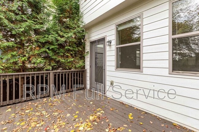 Building Photo - 537 Eastboro Dr