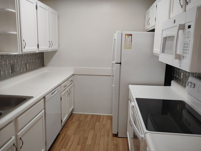 Building Photo - Southbridge VI Unit 2268K