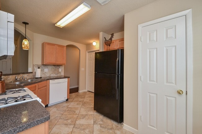 Building Photo - 15522 Forest Creek Farms Dr