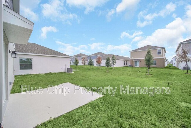 Building Photo - 1623 Reservoir Pl