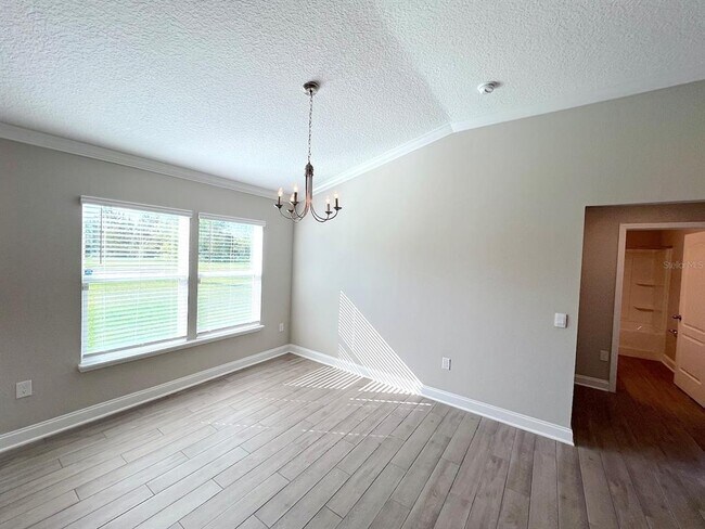 Building Photo - 62 Lumber Jack Trl