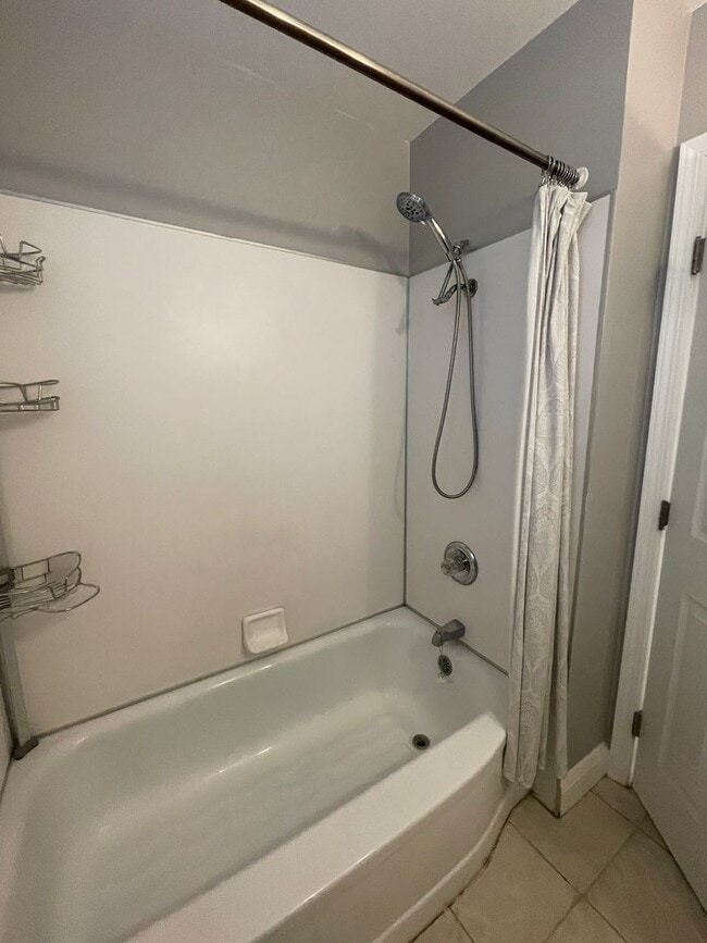 Building Photo - Bright, Updated Home with Garage, Laundry, and Private Yard