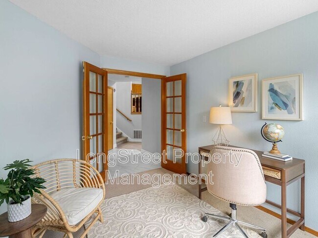 Building Photo - 15926 SW Hampshire Terrace