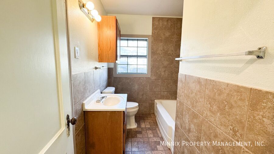 Building Photo - 2508 30th St