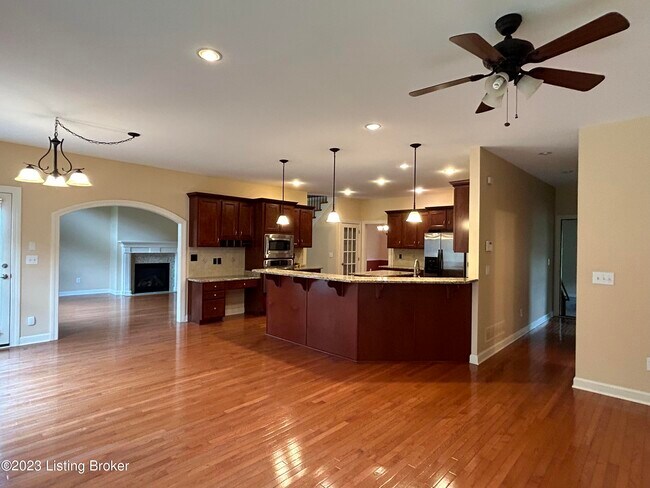 Building Photo - 9510 Truscott Ct