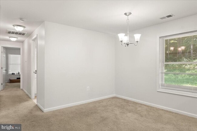 Building Photo - 15204 Peerless Ave