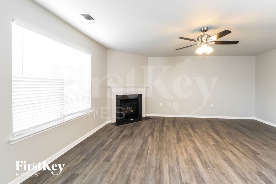 Building Photo - 4604 Manchineel Ln