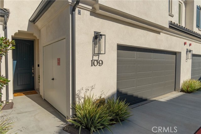 Building Photo - 17532 Cameron Lane
