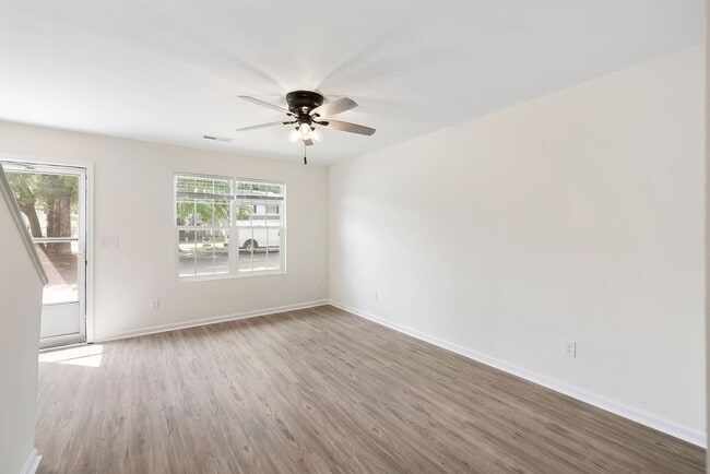 Building Photo - Available now. Water included. RENOVATED 2 BR/1.5 BA Townhouse in the Heart of James Island!
