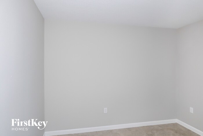 Building Photo - 329 S Haven Ct