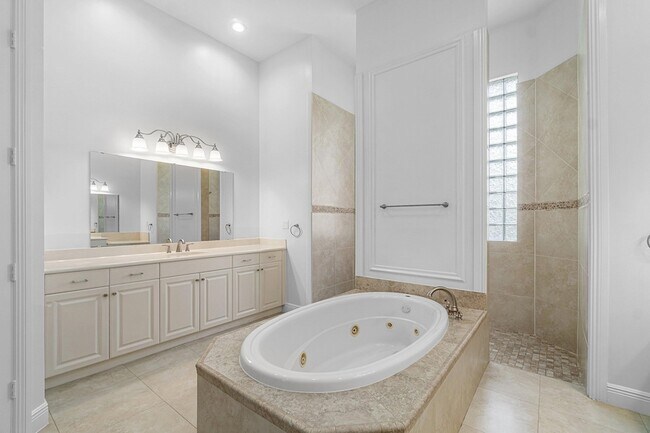 Building Photo - 6641 Conch Ct