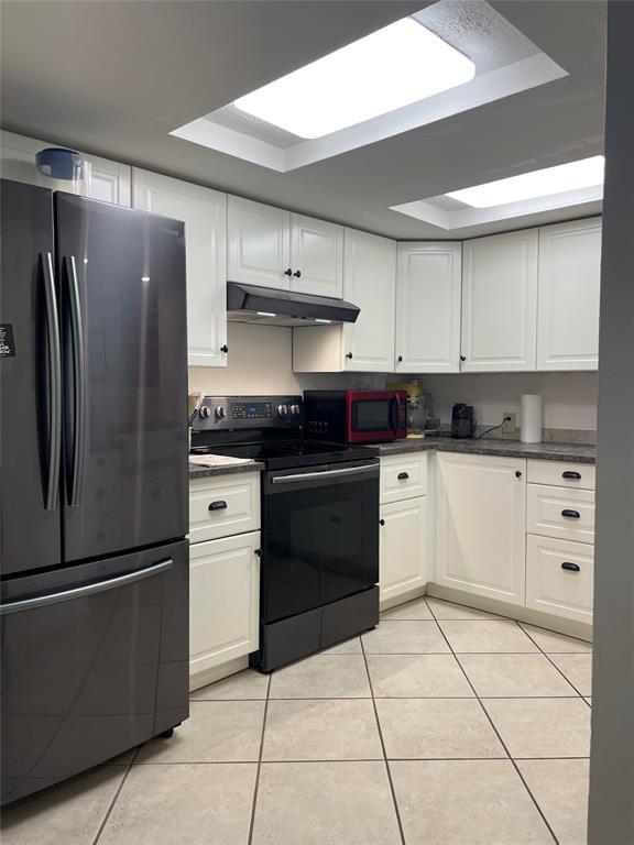 Building Photo - 110 N Kanaio Dr