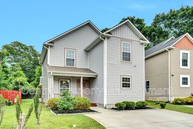 Building Photo - 121 Crown Ct