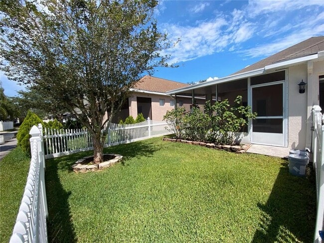 Building Photo - 14469 Jamaica Dogwood Dr