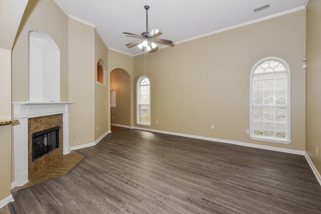 Building Photo - 2650 Bending Elm Cove