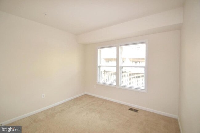 Building Photo - 20508 Milbridge Ter