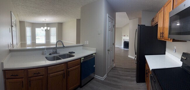Building Photo - Immaculately Clean 3Bed/2Bath home for lease in Jonesboro