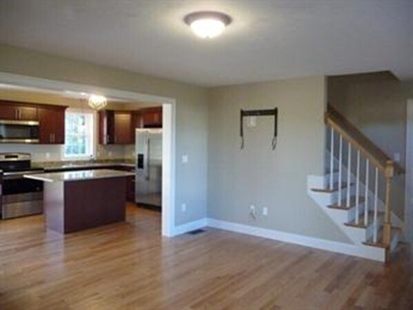 Building Photo - 55 Wenham Rd