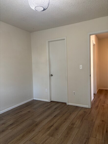 Building Photo - 22 Amesbury St