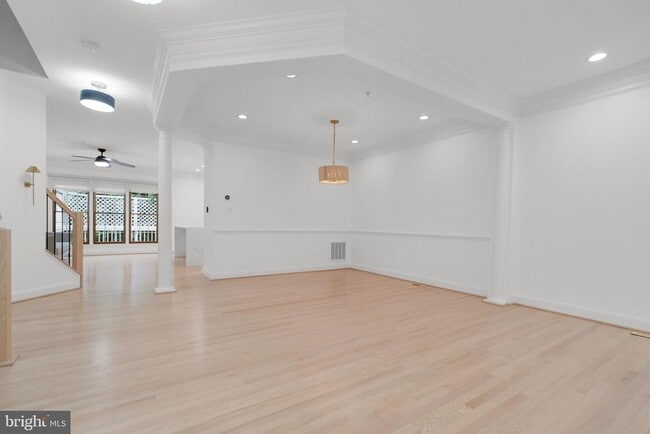 Building Photo - 1038 Grand Oak Way