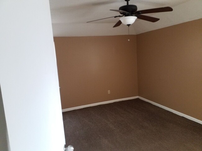 Building Photo - Coming Soon!! Large Family SF Newly Renova...