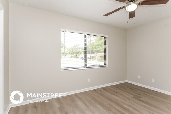 Building Photo - 1442 Oak Valley Dr