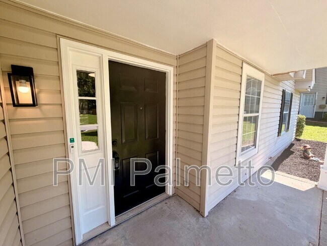 Building Photo - 22 Sweet Thorne Cir