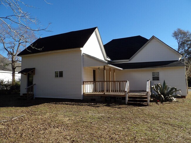Building Photo - S. Johnson, Samson, AL
