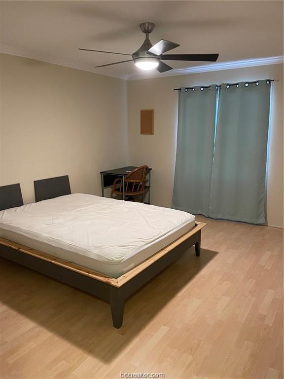 Building Photo - 904 University Oaks Blvd