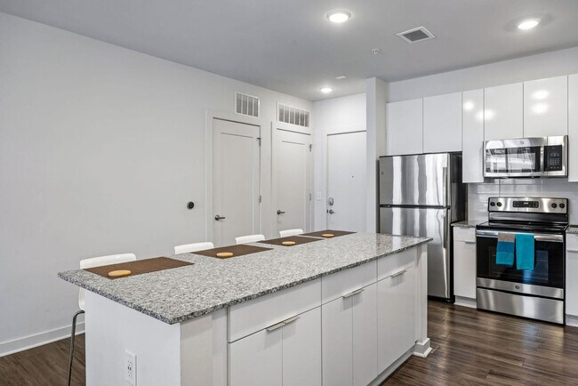 Building Photo - 1273 Williams St NW