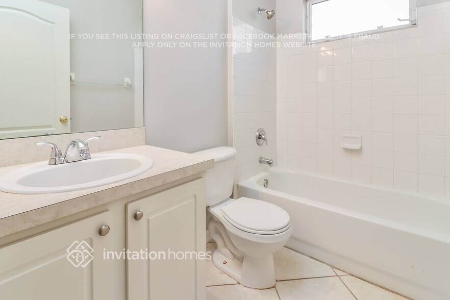 Building Photo - 22622 Marsh Wren Dr