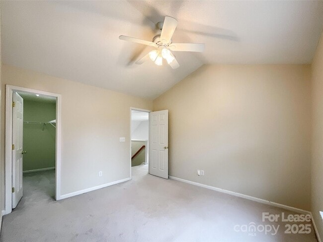 Building Photo - 217 Arlington Downs Blvd