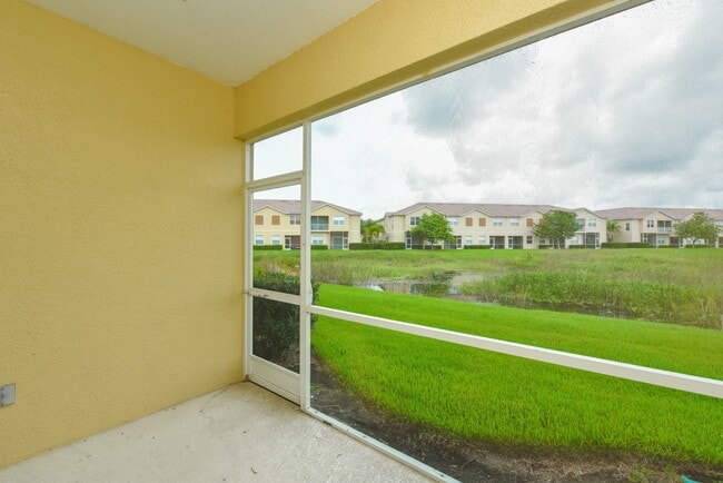 Building Photo - 3716 Parkridge Cir