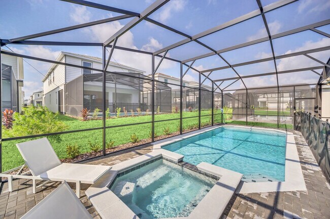 Building Photo - 16388 St Kitts Cir