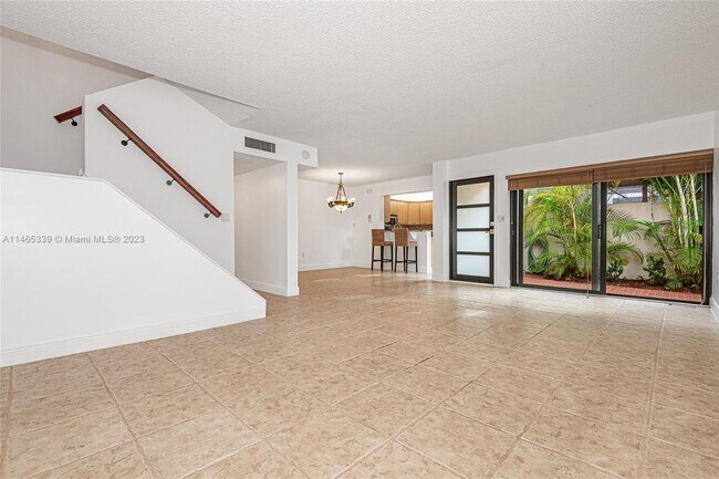 Building Photo - 4700 SW 67th Ave