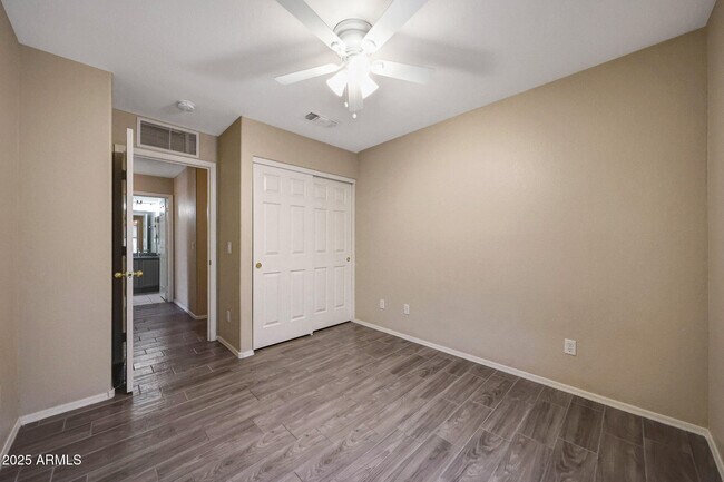 Building Photo - 16804 N 113th Dr