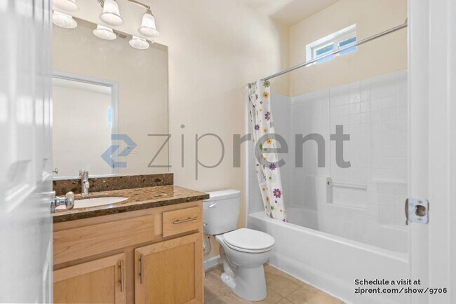 Building Photo - 1505 Coyote Creek Way