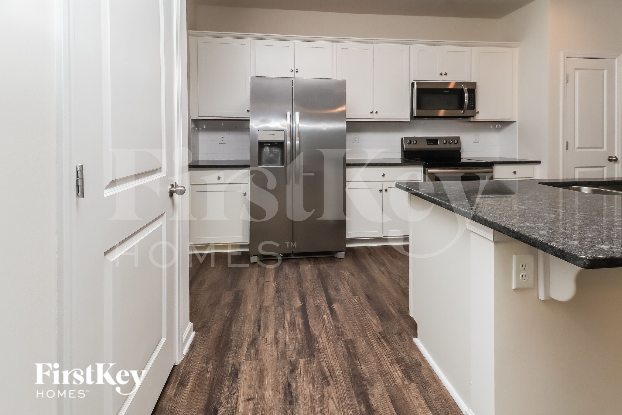 Building Photo - 2041 Cypress Village Dr NW