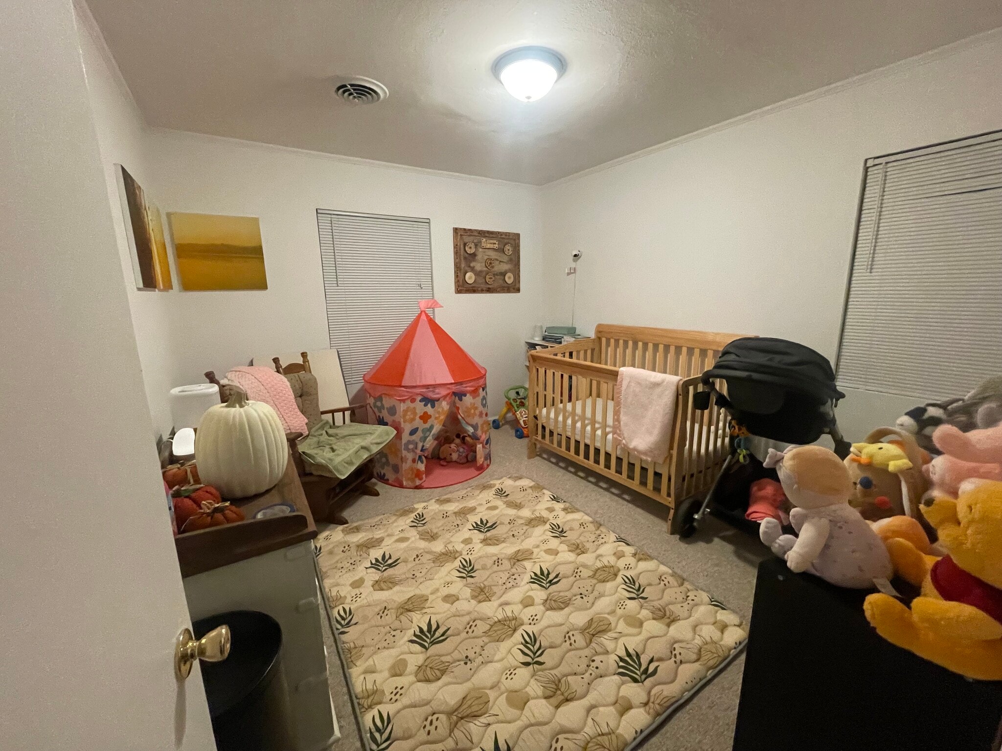 Building Photo - 3489 Hargrove St