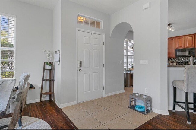 Building Photo - 7535 Red Mill Cir