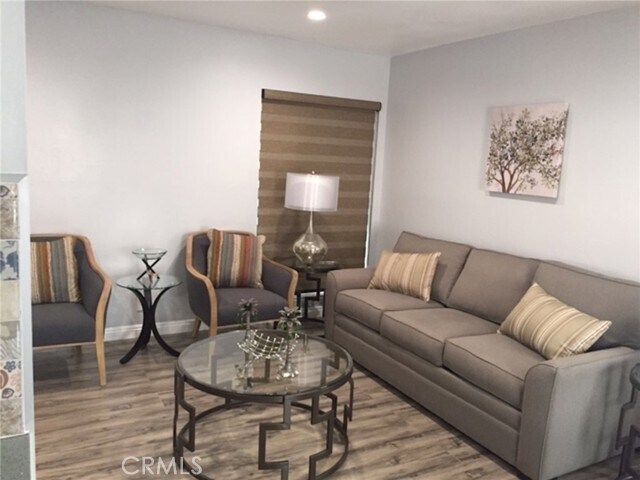 Building Photo - 22746 White Fir Ln