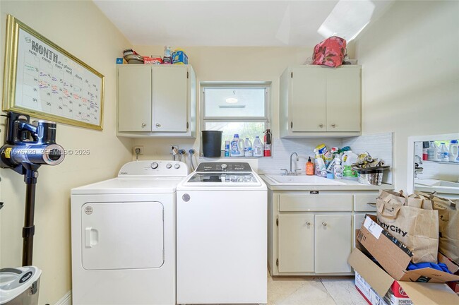 Building Photo - 7745 SW 144th St